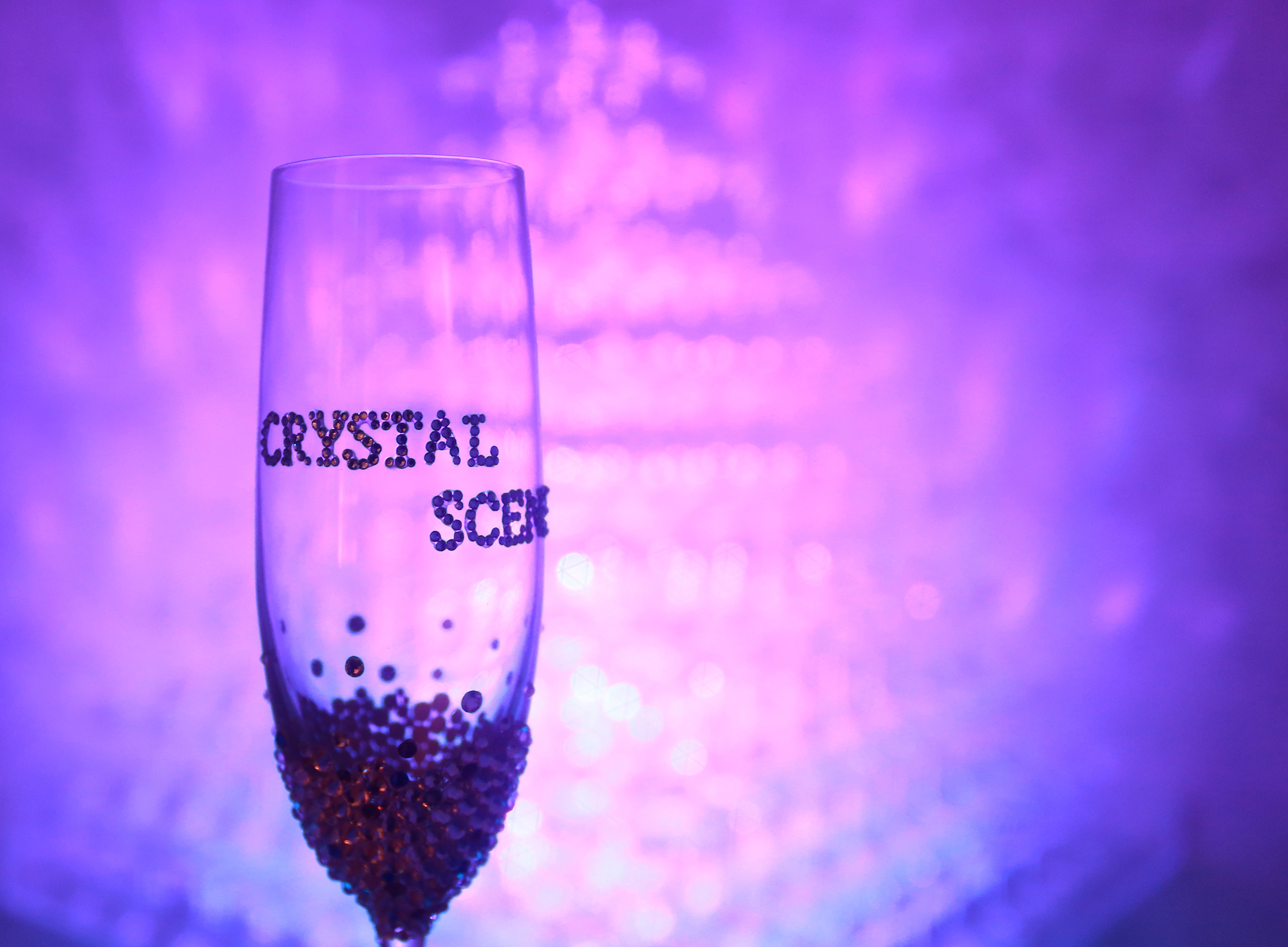 CRYSTAL SCENE（クリスタルシーン）
